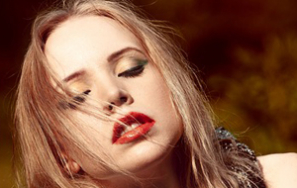 gallery/fashion-model-1374220_640